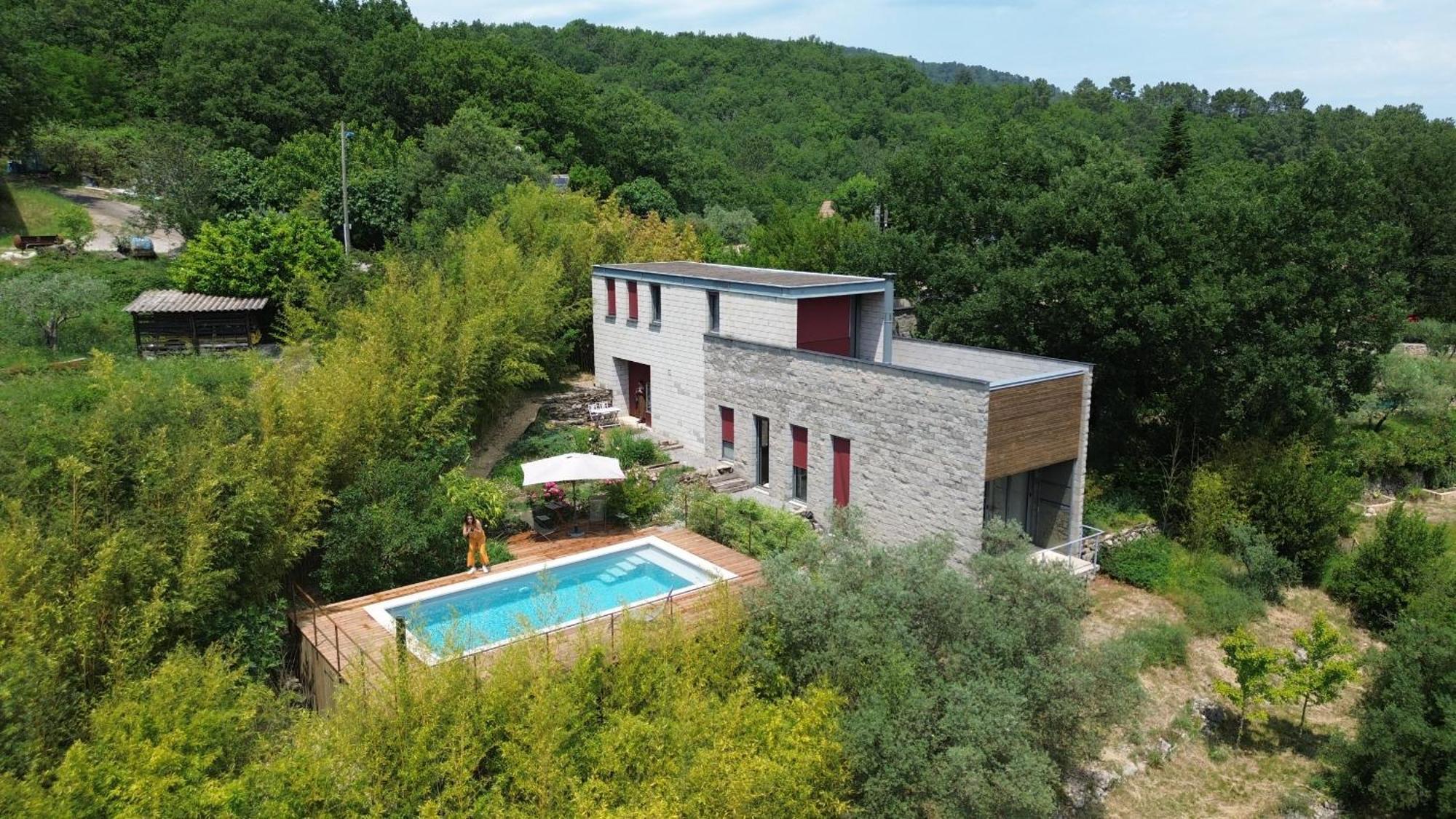 La Maison Des Chataigniers Meyrannes Exteriör bild